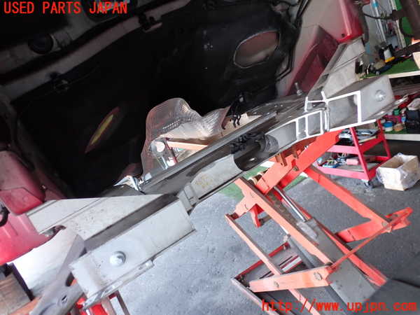 2UPJ-9236725285]DSオートモビルズ・DS 3(DS3 クロスバック)(D34HN05)フロントメンバー 中古_2