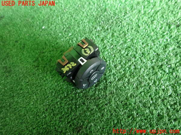 2UPJ-9236726308]DSオートモビルズ・DS 3(DS3 クロスバック)(D34HN05)スイッチ3(インフォ) 中古_2