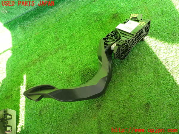 2UPJ-9236726383]DSオートモビルズ・DS 3(DS3 クロスバック)(D34HN05)センサー3(アクセルペダル) 中古_2