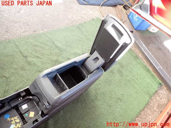 2UPJ-9236727540]DSオートモビルズ・DS 3(DS3 クロスバック)(D34HN05)センターコンソール 中古_4