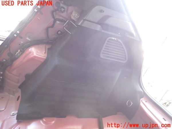 2UPJ-9236727675]DSオートモビルズ・DS 3(DS3 クロスバック)(D34HN05)右リアピラートリム 中古_3