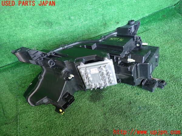 2UPJ-9236731132]DSオートモビルズ・DS 3(DS3 クロスバック)(D34HN05)左ヘッドライト LED 中古_2