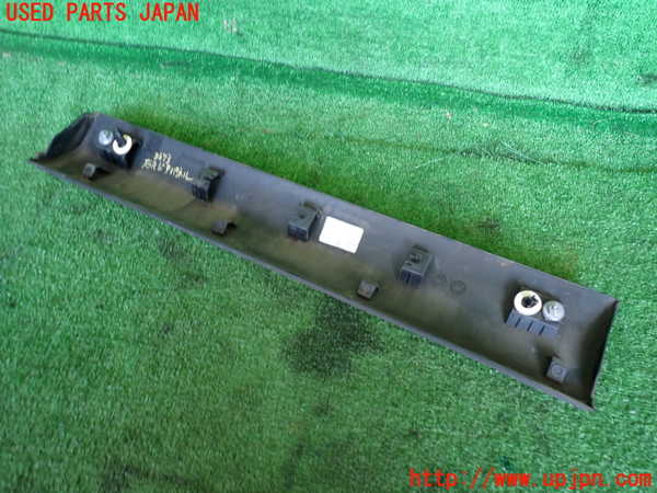 2UPJ-9236731292]DSオートモビルズ・DS 3(DS3 クロスバック)(D34HN05)右後ドアパネル 中古_3