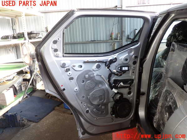 2UPJ-9236731320]DSオートモビルズ・DS 3(DS3 クロスバック)(D34HN05)左後ドア (43R-008600) 中古_3