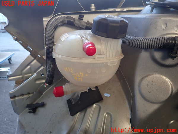 2UPJ-9236732410]DSオートモビルズ・DS 3(DS3 クロスバック)(D34HN05)ラジエータータンク 中古_2