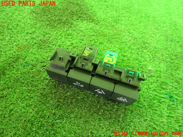 2UPJ-9236736307]DSオートモビルズ・DS 3(DS3 クロスバック)(D34HN05)スイッチ2 (レーンキープ等) 中古_2