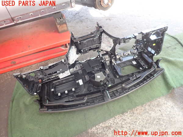 2UPJ-9236737505]DSオートモビルズ・DS 3(DS3 クロスバック)(D34HN05)ダッシュボード 中古_4