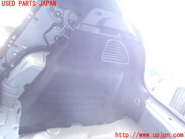 2UPJ-9236737675]DSオートモビルズ・DS 3(DS3 クロスバック)(D34HN05)右リアピラートリム 中古_3