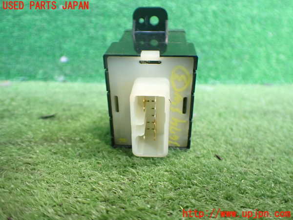 2UPJ-9236746308]インプレッサ WRX-STi(GVF)スイッチ3(シートヒーター) 中古_2