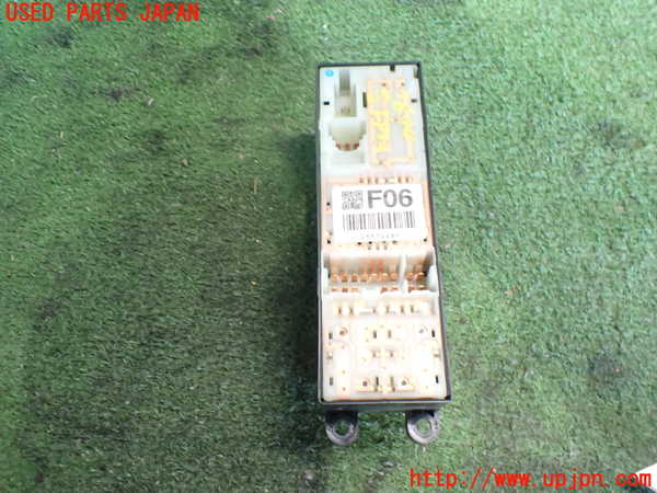 2UPJ-9236746240]インプレッサ WRX-STi(GVF)右前パワーウィンドウスイッチ 中古_2