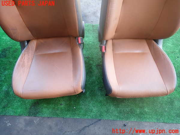 2UPJ-9236747011]インプレッサ WRX-STi(GVF)フロントシートセット(運転席 助手席) 中古_3