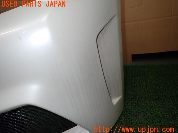 3UPJ=9236750048]レクサス IS F(USE20)社外 フロントバンパー 現行ルック スピンドルグリル・エンブレム付き 中古_3