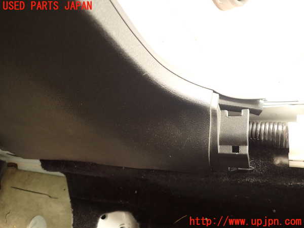 2UPJ-9236757665]レクサス・IS F(USE20)右センターピラートリム 中古_4