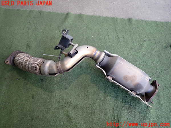 2UPJ-9236762661]エクストレイル ハイブリッド(HNT32)触媒1 中古_2