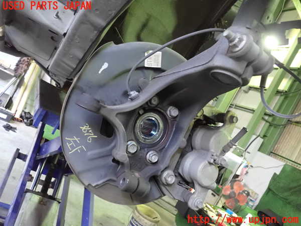 2UPJ-9236764295]エクストレイル ハイブリッド(HNT32)左フロントナックルハブ 中古_2