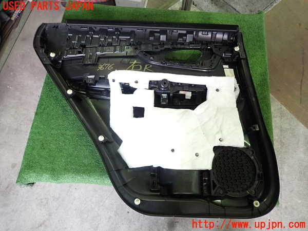 2UPJ-9236761294]エクストレイル ハイブリッド(HNT32)右後ドア内張り 中古_3