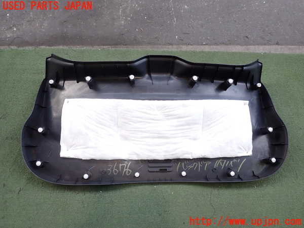 2UPJ-9236761578]エクストレイル ハイブリッド(HNT32)バックドア内張り 中古_3