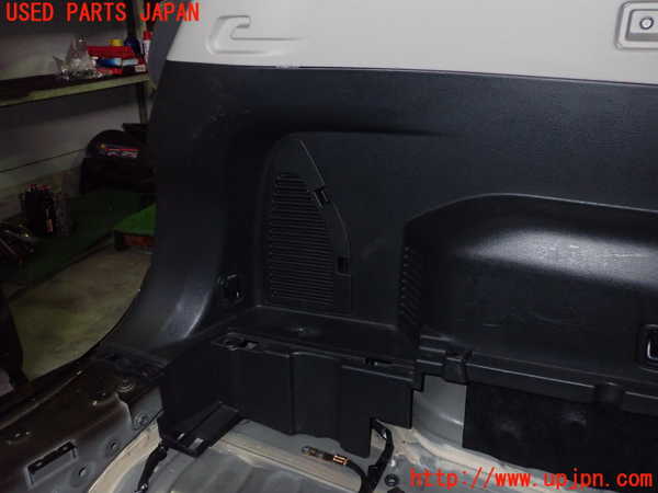 2UPJ-9236767680]エクストレイル ハイブリッド(HNT32)左リアピラートリム 中古_3