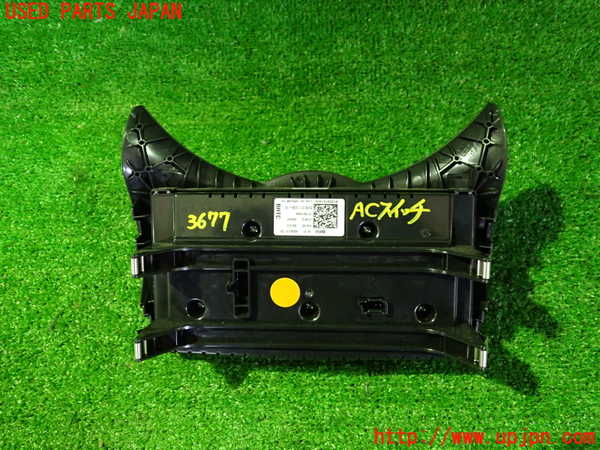 2UPJ-9236776066]BMW ミニ(MINI)ジョンクーパーワークス(JCW)(XMJCW)エアコンスイッチ1 中古_2