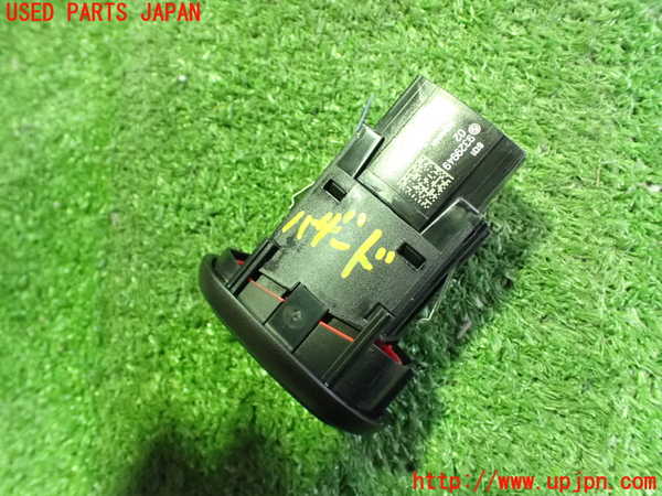 2UPJ-9236776290]BMW ミニ(MINI)ジョンクーパーワークス(JCW)(XMJCW)ハザードスイッチ 中古_2