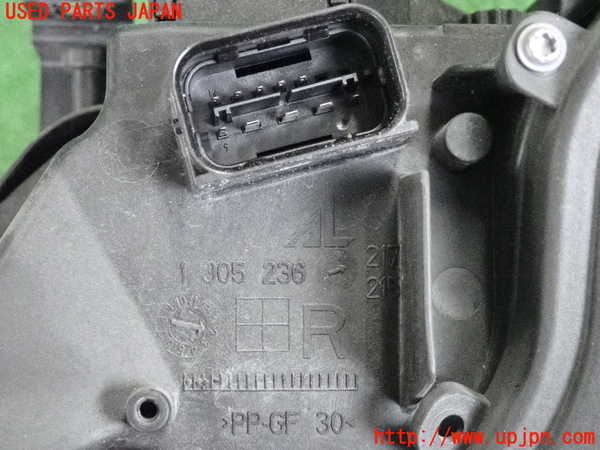 2UPJ-9236781130]BMW 320i クーペ(WA20)(E92)右ヘッドライト HID 中古_4