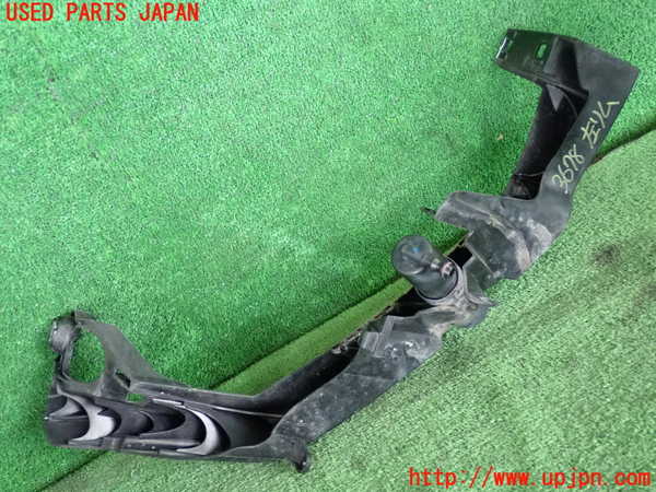 2UPJ-9236781142]BMW 320i クーペ(WA20)(E92)左ヘッドライトリム 中古_2