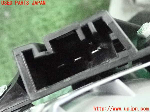 2UPJ-9236781552]BMW 320i クーペ(WA20)(E92)左リアフィニッシャー 中古_4