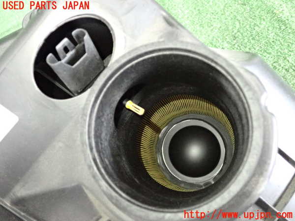 2UPJ-9236782560]BMW 320i クーペ(WA20)(E92)エアクリーナーボックス 中古_3
