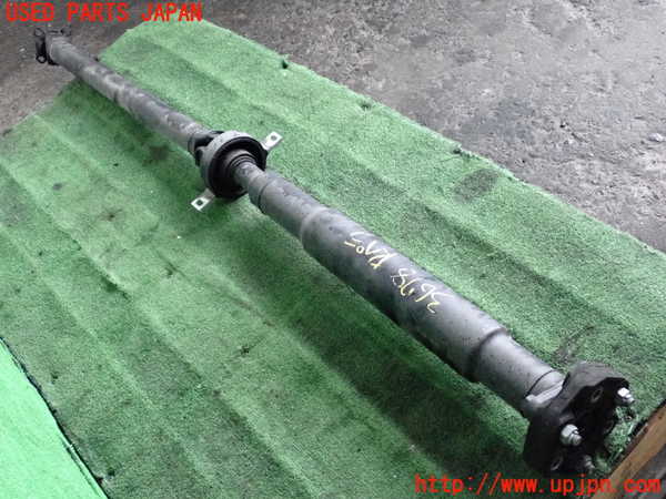 2UPJ-9236783410]BMW 320i クーペ(WA20)(E92)リアプロペラシャフト 中古_2