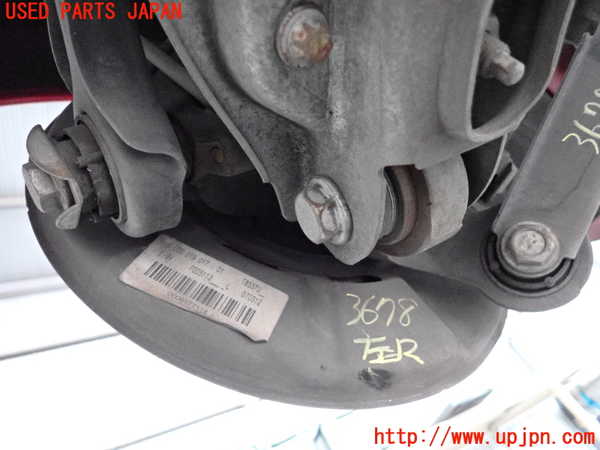 2UPJ-9236784305]BMW 320i クーペ(WA20)(E92)左リアナックルハブ 中古_2
