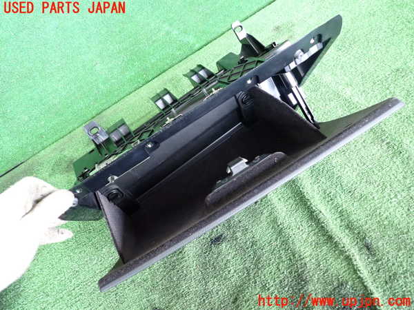 2UPJ-9236787516]BMW 320i クーペ(WA20)(E92)グローブボックス1 中古_2