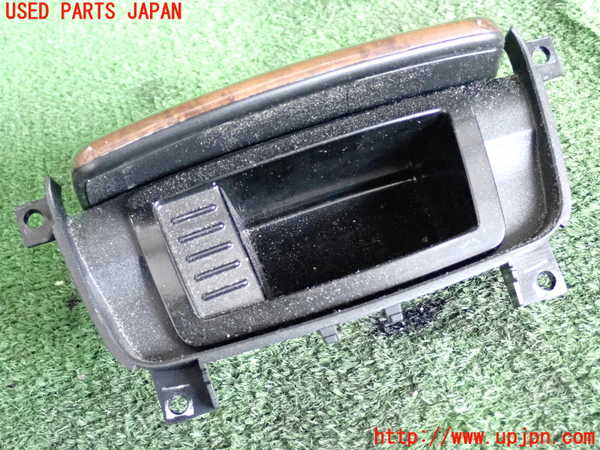 2UPJ-9236787822]BMW 320i クーペ(WA20)(E92)灰皿2 中古_2