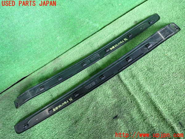 2UPJ-9236787740]BMW 320i クーペ(WA20)(E92)スカッフプレート 中古_2