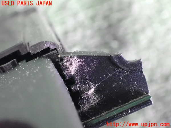 2UPJ-9236787810]BMW 320i クーペ(WA20)(E92)ドリンクホルダー 中古_5