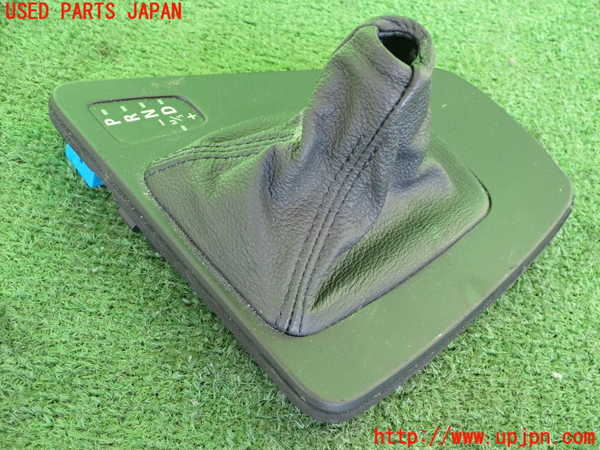 2UPJ-9236787575]BMW 320i クーペ(WA20)(E92)シフトブーツ 中古_2