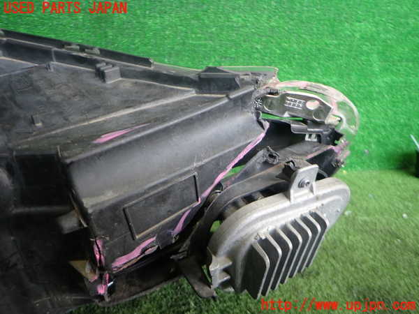 2UPJ-9236791132]BMW X1(HT20)左ヘッドライト (ジャンク品) LED 中古 (F48)_4