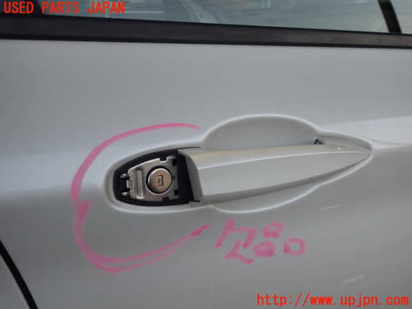 2UPJ-9236791230]BMW X1(HT20)右前ドア (43R-011005) 中古 (F48)_2