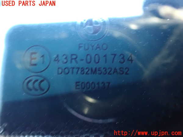 2UPJ-9236791380]BMW X1(HT20)右クォーターガラス (43R-001734) 中古 (F48)_2
