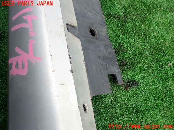 2UPJ-9236791390]BMW X1(HT20)右サイドステップ 中古 (F48)_2
