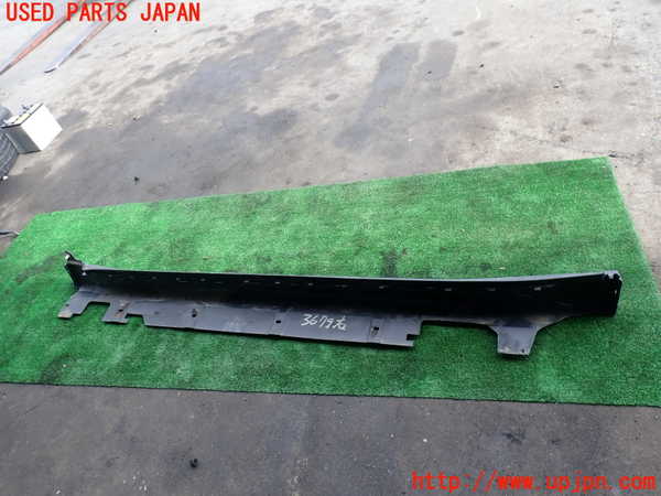 2UPJ-9236791390]BMW X1(HT20)右サイドステップ 中古 (F48)_4