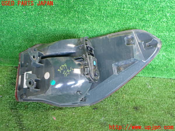 2UPJ-9236791536]BMW X1(HT20)左テールランプ 中古 (F48)_2