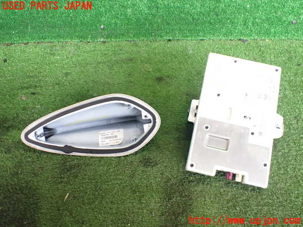2UPJ-9236796550]BMW X1(HT20)アンテナ 中古 (F48)_3