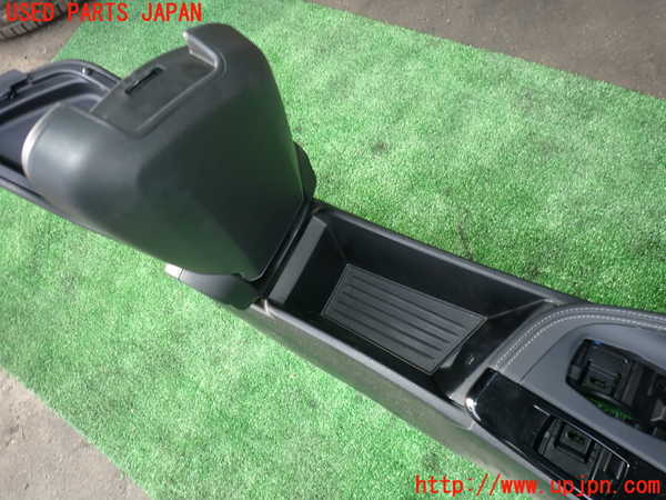 2UPJ-9236797540]BMW X1(HT20)センターコンソール 中古 (F48)_4