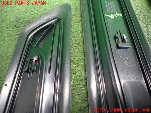 2UPJ-9236797740]BMW X1(HT20)スカッフプレート 中古 (F48)_3