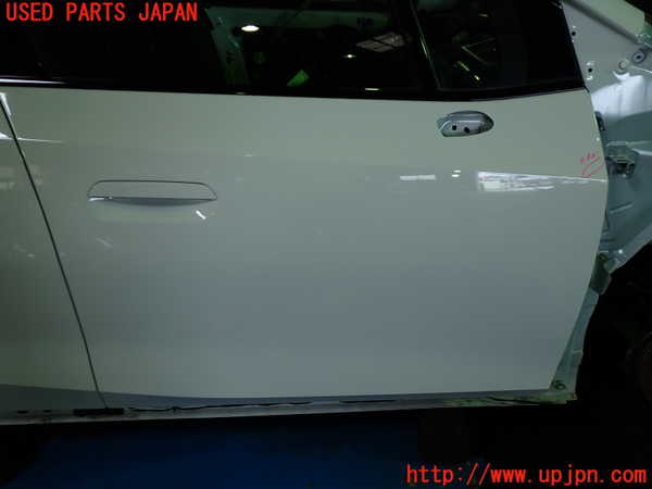 1UPJ-9236801230]BMW 218i アクティブツアラー U06(62BX15)右前ドア FUYAO M5385 中古_2