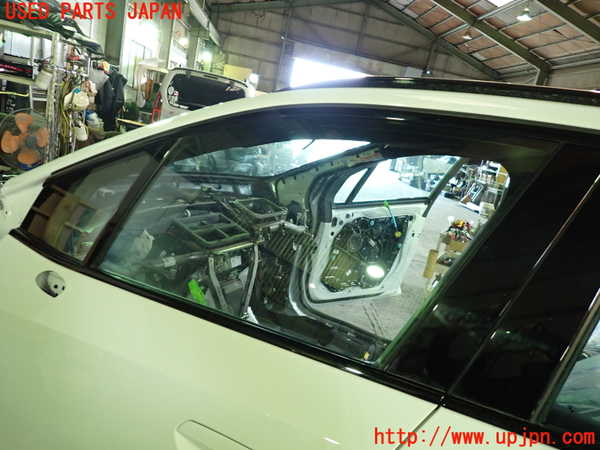 1UPJ-9236801260]BMW 218i アクティブツアラー U06(62BX15)左前ドア FUYAO M5385 中古_3