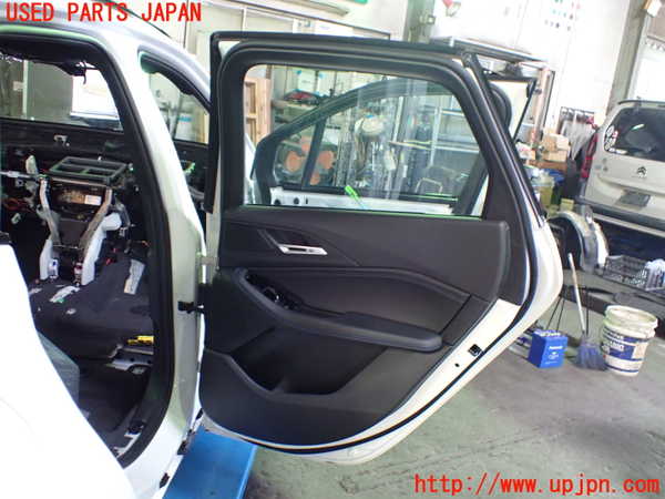 1UPJ-9236801290]BMW 218i アクティブツアラー U06(62BX15)右後ドア FUYAO M5315 中古_3