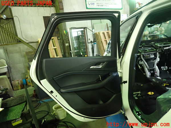 1UPJ-9236801320]BMW 218i アクティブツアラー U06(62BX15)左後ドア FUYAO M5315 中古_3