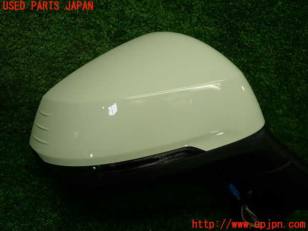 1UPJ-9236801210]BMW 218i アクティブツアラー U06(62BX15)右ドアミラー 中古_2