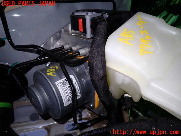 1UPJ-9236804040]BMW 218i アクティブツアラー U06(62BX15)ABSアクチュエーター 中古_4